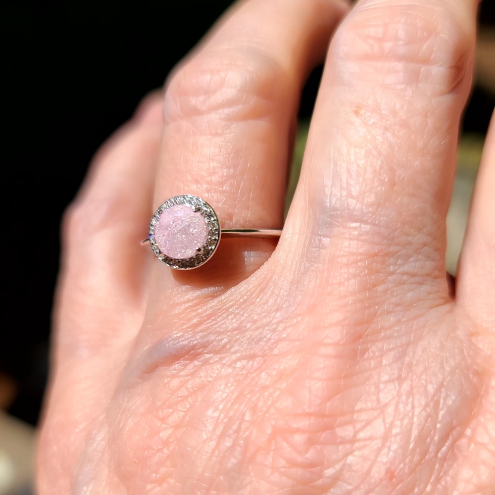 Stunning pink & white Topaz sterling ring sz6